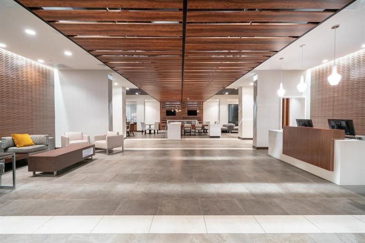 Hampton Inn By Hilton Nashville Airport Century Place Eksteriør billede