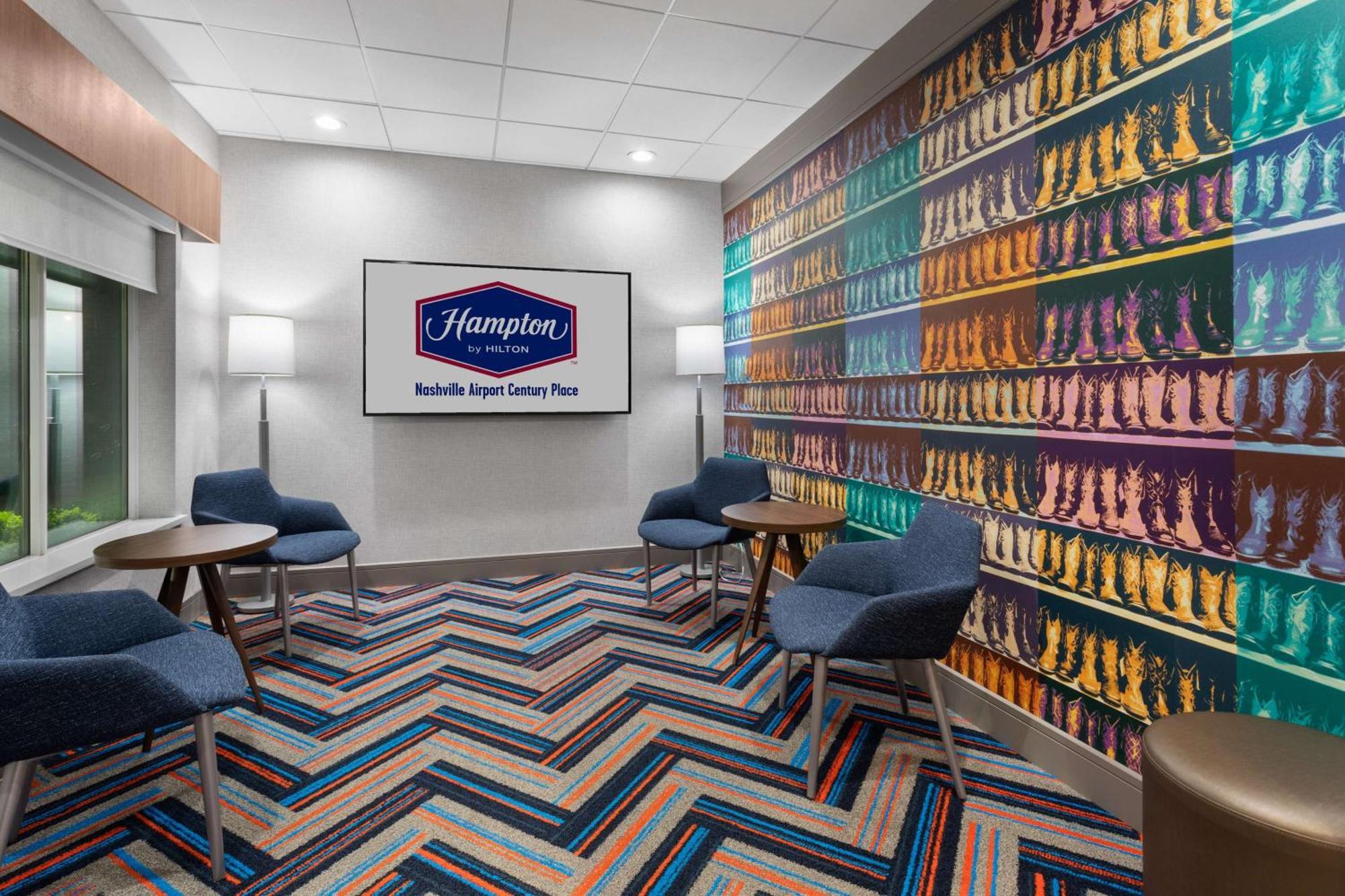 Hampton Inn By Hilton Nashville Airport Century Place Eksteriør billede